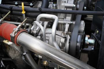 �������� ����L2 140���� 4X2 4.165�׵�����ʽ�ῨͼƬ