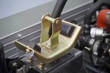 �������� ����L2 140���� 4X2 4.165�׵�����ʽ�ῨͼƬ