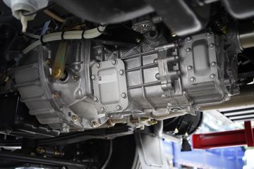 �������� ����L2 140���� 4X2 4.165�׵�����ʽ�ῨͼƬ