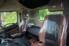 广汽日野 700智臻重卡 450马力 6X4危险品牵引车(国六)