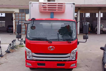 上汽跃进 超越C500 170马力 4X2 4.09米冷藏车(SH5083XLCZFDDMZ)