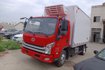 Ծ�� ����C500 130���� 4X2 4����س�(SH5043XLCZFDDWZ)ͼƬ