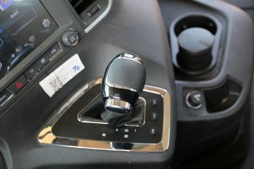 �����ؿ� ����X6000 560���� 6X4 AMT�Զ���ǣ����(SX4259GD4Q2)ͼƬ