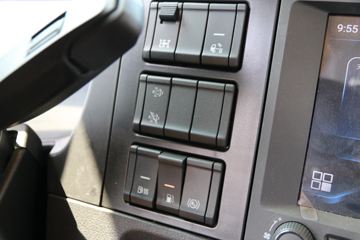 �����ؿ� ����X6000 560���� 6X4 AMT�Զ���ǣ����(SX4259GD4Q2)ͼƬ