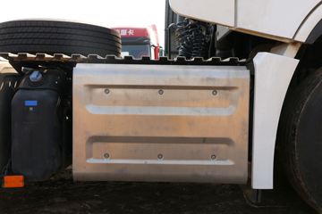 �����ؿ� ����X6000 560���� 6X4 AMT�Զ���ǣ����(SX4259GD4Q2)ͼƬ