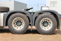 陕汽重卡 德龙X6000 560马力 6X4 AMT自动挡牵引车(SX4259GD4Q2)