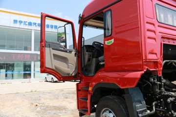 德龙M3000S&nbsp;载货车驾驶室                                               图片