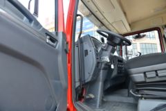 陕汽重卡 德龙L3000 旗舰版 245马力 6X2 8.7米栏板载货车(国六)(SX1259LB9F1)
