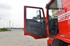 陕汽重卡 德龙L3000 旗舰版 245马力 6X2 8.7米栏板载货车(国六)(SX1259LB9F1)