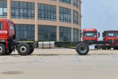 陕汽重卡 德龙L3000 旗舰版 245马力 6X2 8.7米栏板载货车(国六)(SX1259LB9F1)