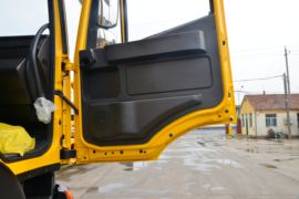 杰狮&nbsp;自卸车驾驶室                                               图片