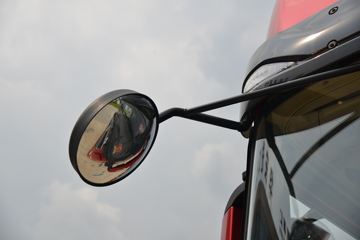 �����ؿ� ����X5000 550���� 6X4 AMT�Զ���ǣ����(����)ͼƬ