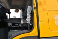 上汽红岩 杰狮C6重卡 390马力 8X4 6.6米自卸车(国六)(CQ3317HV09286)
