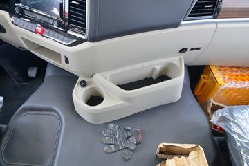 �����ؿ� ����X5000 ��ͨ�� 460���� 8X4 9.5��AMT�Զ��������ػ���(����)(SX1319XD456F1)ͼƬ