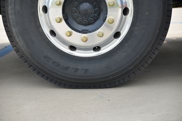 �����ؿ� ����X5000 550���� 6X4 AMT�Զ���ǣ����(����)ͼƬ