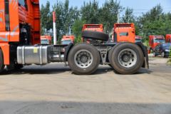 中国重汽 汕德卡SITRAK G7重卡 460马力 6X4危险品牵引车(国六)(ZZ4256V324HF1W)
