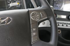 现代商用车 新一代创虎 460马力 6X4 LNG牵引车(国六)(CHM4250KPQ52NT)