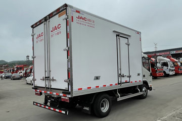 ���� ˧��Q6����ʿ 160���� 4X2 4.015����س�(����)ͼƬ