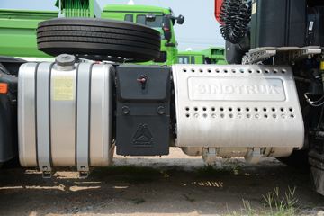 �й����� HOWO TH7�ؿ� 510���� 6X4 AMT�Զ���ǣ����(����)(ZZ4257V324HF1B)ͼƬ