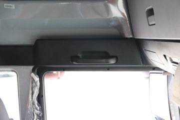 �й����� �ǵ¿�SITRAK G5�ؿ� 270���� 4X2 6.8�ײ�դʽ�ػ���(����)(����8��)ͼƬ