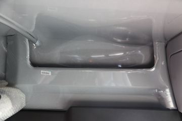 �й����� �ǵ¿�SITRAK G5�ؿ� 270���� 4X2 6.8�ײ�դʽ�ػ���(����)(����8��)ͼƬ