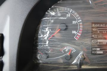 �й����� �ǵ¿�SITRAK G5�ؿ� 270���� 4X2 6.8�ײ�դʽ�ػ���(����)(����8��)ͼƬ