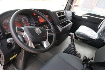 �й����� �ǵ¿�SITRAK G5�ؿ� 270���� 4X2 6.8�ײ�դʽ�ػ���(����)(����8��)ͼƬ