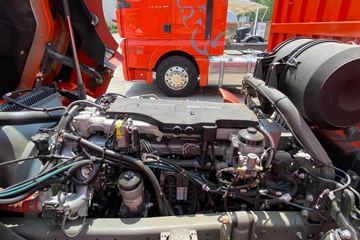 �й����� �ǵ¿�SITRAK G5�ؿ� 270���� 4X2 6.8�ײ�դʽ�ػ���(����)(����8��)ͼƬ