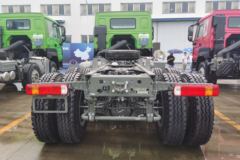 中国重汽成都商用车 豪沃V7-X 350马力 8X4 5.6米自卸车(国六)