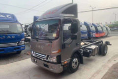 江淮 骏铃A8 160马力 4X2 4.15米冷藏车(星瑞变速箱)(HFC5048XLCP51K1C7S)