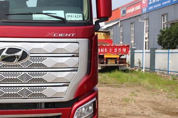 �ִ����ó� ��һ�������ؿ� 540���� 6X4 AMT�Զ���ǣ����(����)(CHM4250KPQ46T)ͼƬ