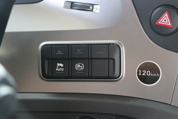 �ִ����ó� ��һ�������ؿ� 540���� 6X4 AMT�Զ���ǣ����(����)(CHM4250KPQ46T)ͼƬ