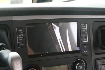 �ִ����ó� ��һ�������ؿ� 540���� 6X4 AMT�Զ���ǣ����(����)(CHM4250KPQ46T)ͼƬ