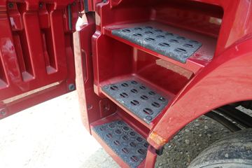 �ִ����ó� ��һ�������ؿ� 540���� 6X4 AMT�Զ���ǣ����(����)(CHM4250KPQ46T)ͼƬ