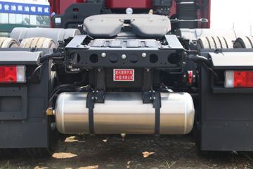 �ִ����ó� ��һ�������ؿ� 540���� 6X4 AMT�Զ���ǣ����(����)(CHM4250KPQ46T)ͼƬ