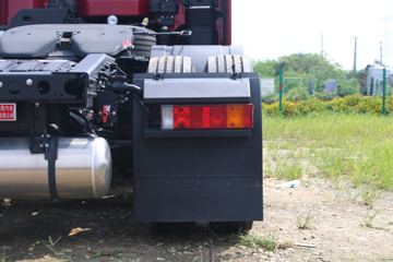 �ִ����ó� ��һ�������ؿ� 540���� 6X4 AMT�Զ���ǣ����(����)(CHM4250KPQ46T)ͼƬ