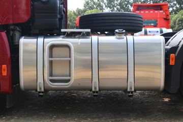 �ִ����ó� ��һ�������ؿ� 540���� 6X4 AMT�Զ���ǣ����(����)(CHM4250KPQ46T)ͼƬ