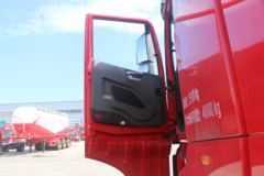 远程 GHT重卡 460马力 6X4 LNG牵引车(国六)(DNC4250GNK6)