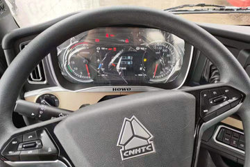 �й����� HOWO TH7�ؿ� 460���� 8X4 9.5�������ػ���(ZZ1317V466HF1)ͼƬ