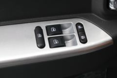 东风 凯普特星云K6-M 143马力 4.2米单排厢式轻卡(国六)(EQ5042XXY3CDFAC)