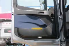 福田 欧曼EST 6系重卡 基本版 580马力 6X4 AMT自动挡牵引车(国六)(BJ4259Y6BHL-03)