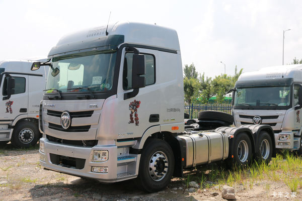 福田 欧曼GTL 基本型 580马力 6X4 AMT自动挡牵引车(国六)(BJ4259Y6DHL-12)