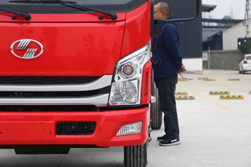 Ծ�� ��ԽC300-33 115���� 4.17�׵��������Ῠ(SH1042ZFDCMZ6)ͼƬ