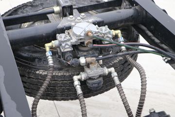 Ծ�� ��ԽC300-33 115���� 4.17�׵��������Ῠ(SH1042ZFDCMZ6)ͼƬ