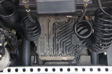 �������� ����H7�ؿ� ½���� 600���� 6X4 AMT�Զ���ǣ����(����)(LZ4252H7DC1)ͼƬ