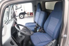 现代商用车 盛图城配版 豪华版 116马力 4.12米单排厢式轻卡(CHM5042XXYGDC33V) 现代商用车 盛图城配版 豪华版 116马力 4.12米单排厢式轻卡(CHM5042XXYGDC33V)