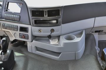  ŷGTL 520 6X4 AMTԶǣ()(BJ4259Y6DHL-12)ͼƬ