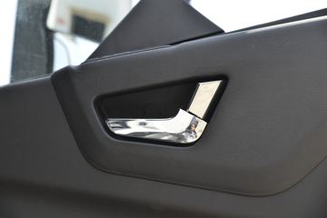 �������ó� ���KR 260���� 4X2 9.8����ʽ�ػ���(��Һ��)(����)(DFH5180XXYE8)ͼƬ