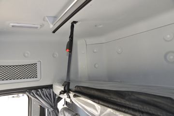 �������ó� ���KR 260���� 4X2 9.8����ʽ�ػ���(��Һ��)(����)(DFH5180XXYE8)ͼƬ