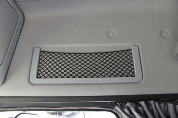 �������ó� ���KR 260���� 4X2 9.8����ʽ�ػ���(��Һ��)(����)(DFH5180XXYE8)ͼƬ